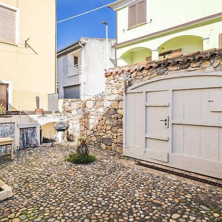 Villa Un Gioiello In Centro Storico Bari Sardo Exterior foto